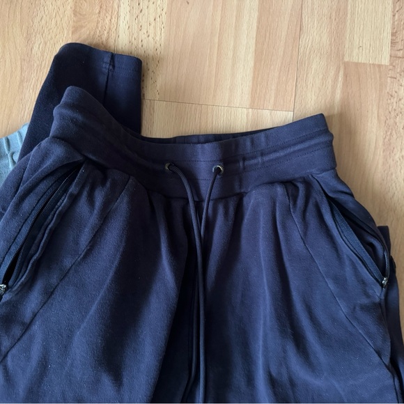 Bundle of 2 Alphalete Women’s Jogger Pants, - Black and Gray, Size: Small - Picture 6 of 16